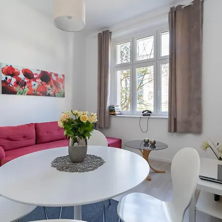 Kierunek Deluxe Ii Krolowej Jadwigi 7 Apartmán *