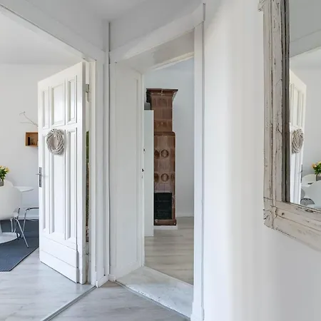 Kierunek Deluxe Ii Królowej Jadwigi 7 *