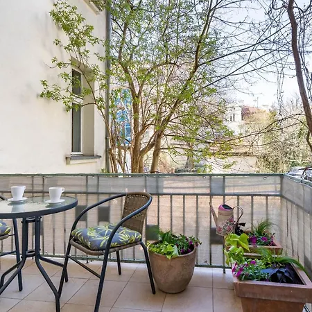 Kierunek Deluxe Ii Królowej Jadwigi 7 *