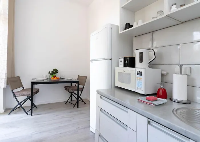 Kierunek Deluxe Ii Krolowej Jadwigi 7 *